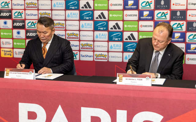 Ulán Bator asegura cuatro Grand Slams más