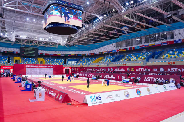 España firma un brillante pleno de medallas en el Grand Prix IBSA de Astana