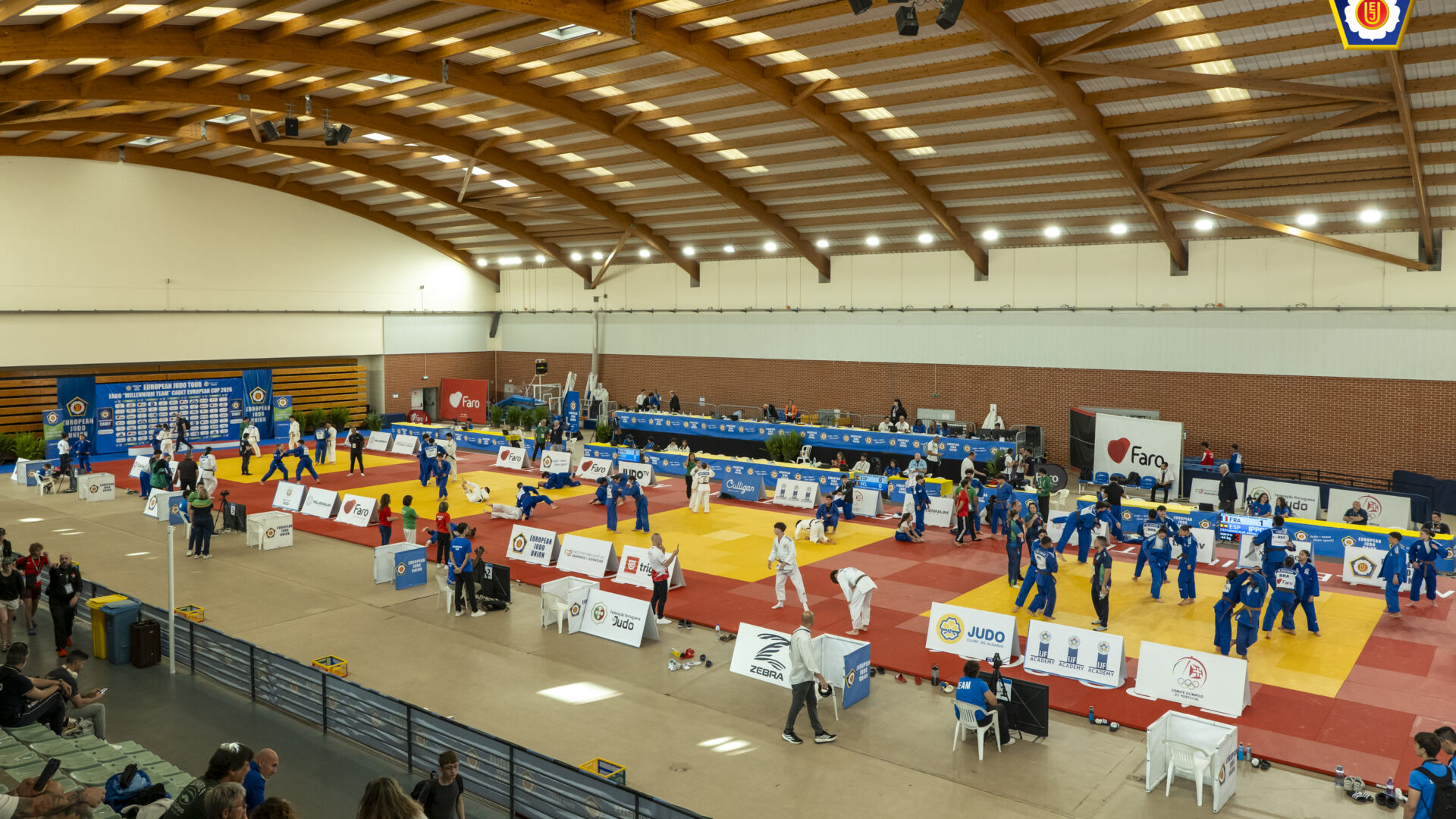 España firma un brillante Copa Europea Cadete en Faro
